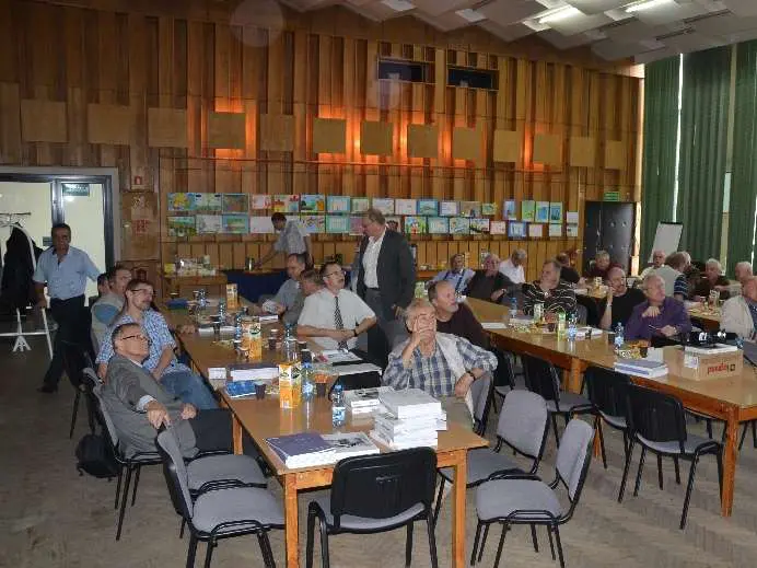 Uczestnicy podczas spotkania w sali konferencyjnej NOT w Olsztynie